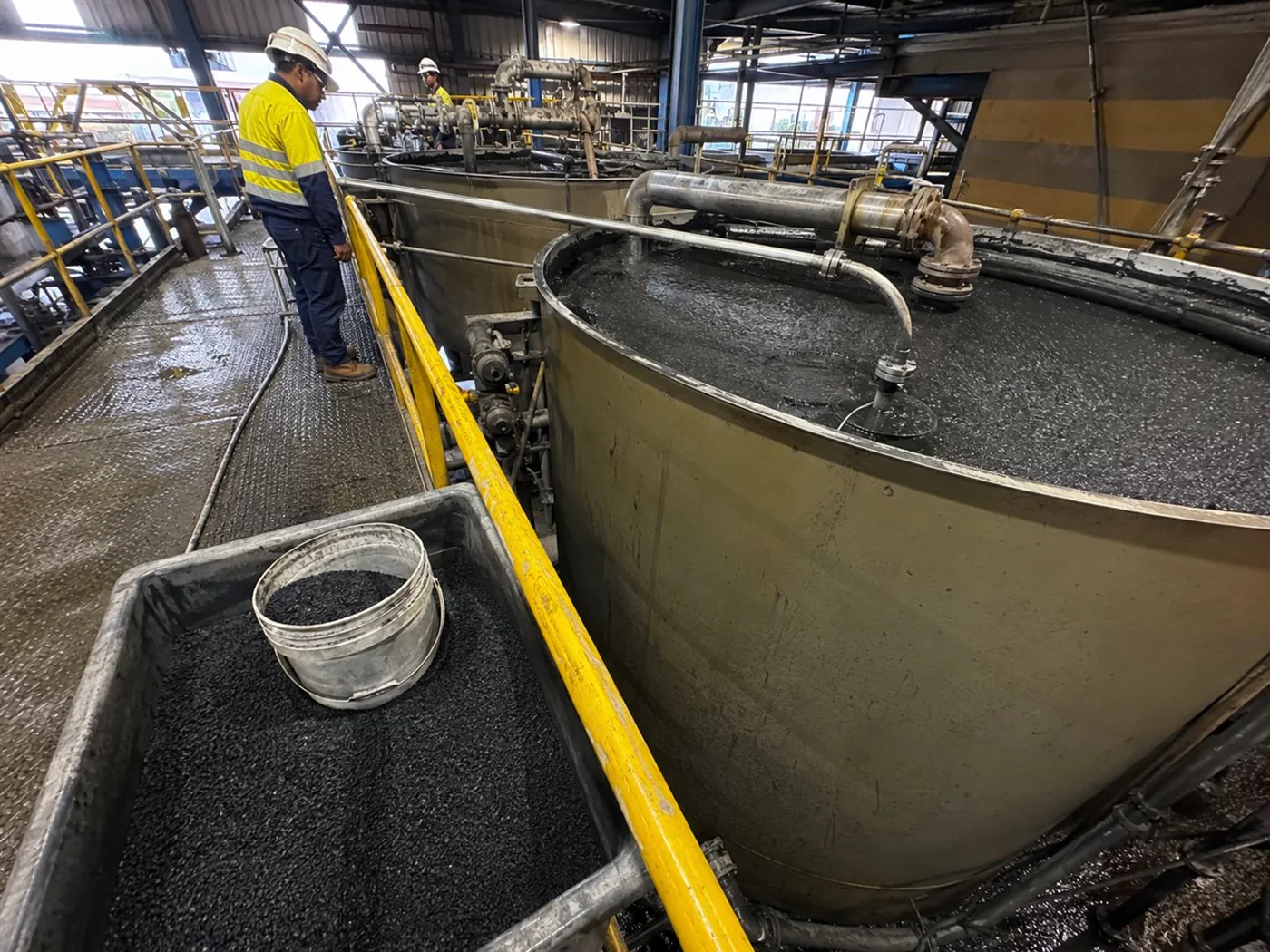 Industrial gold recovery activated carbon processing circuit